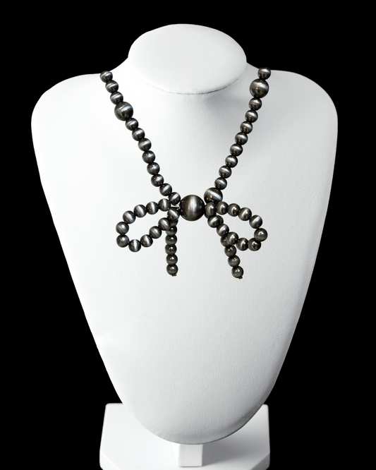 Pearl Bow Necklace