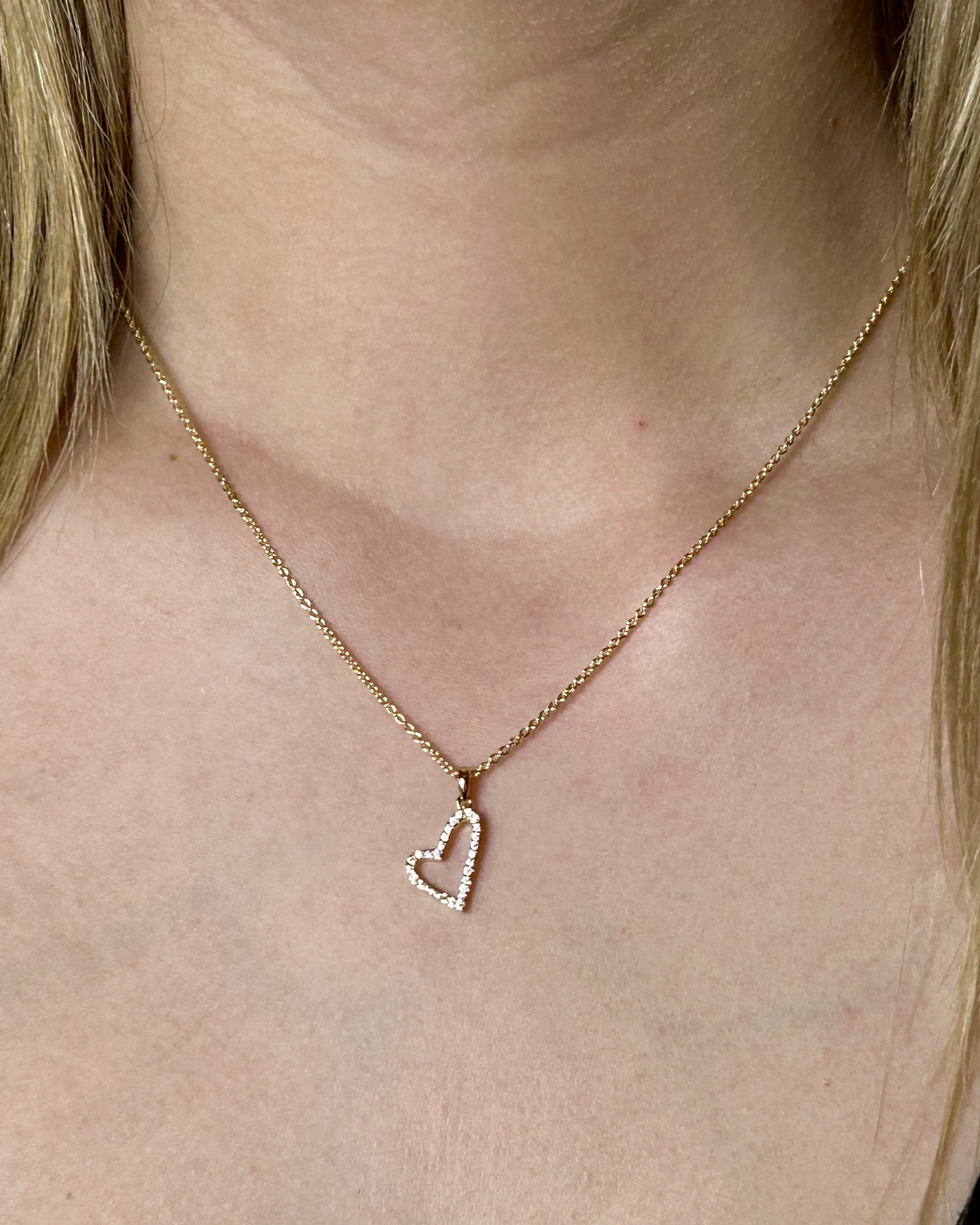 Crystal Heart Necklace (gold toned)