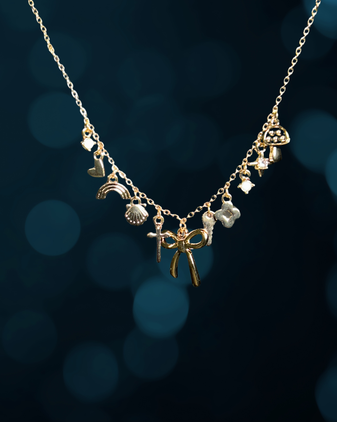 Bow Charm Necklace (gold toned)
