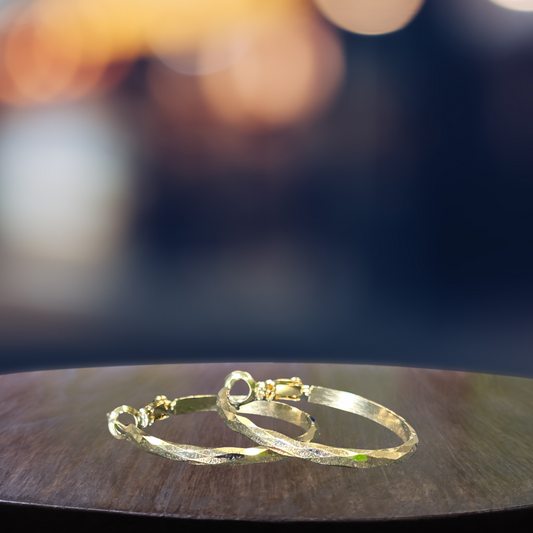 Medium hoop Earrings (gold toned)