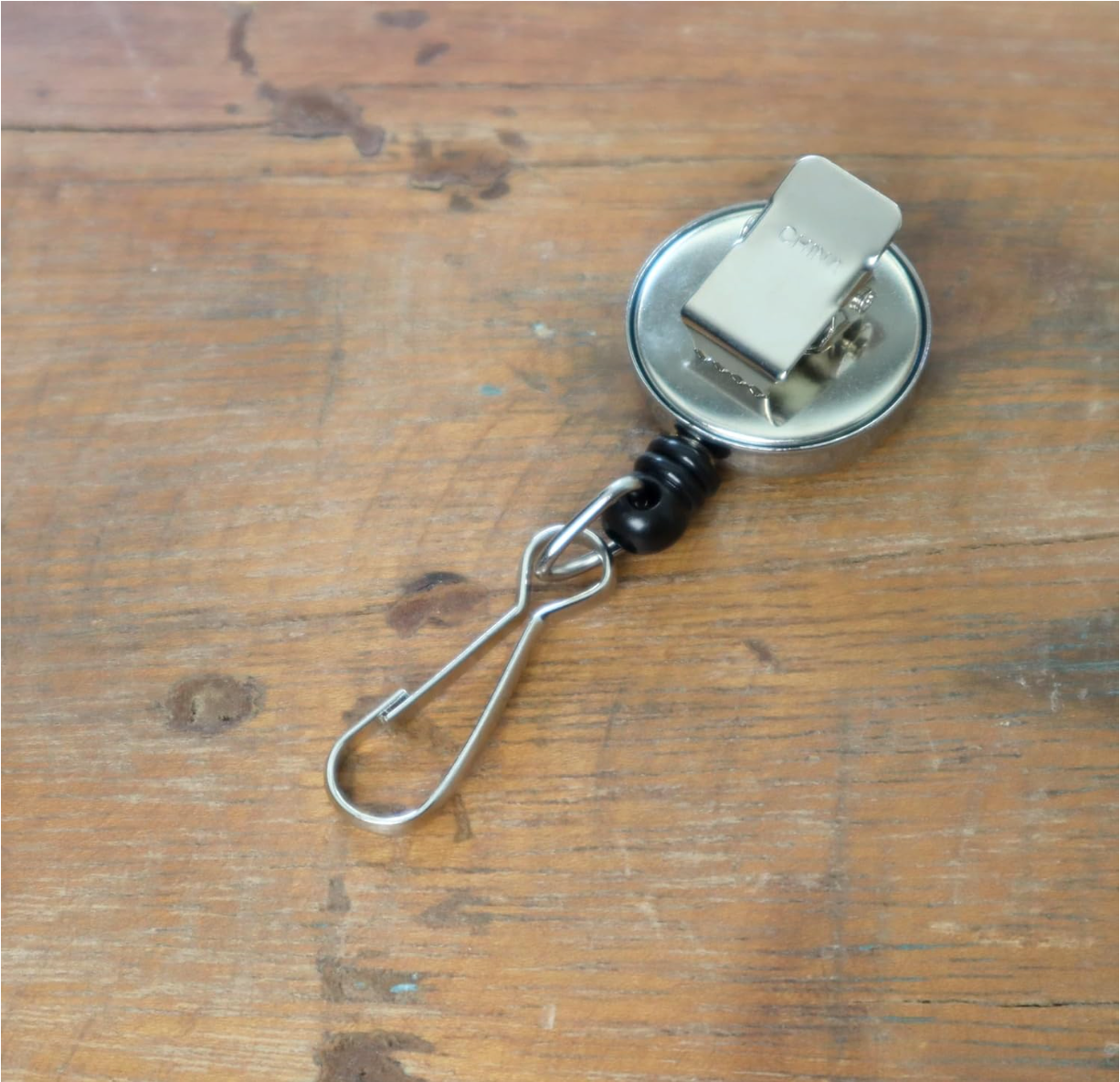 Candy Capsule Bottle Badge Reel – Heavy Duty Retractable ID Holder for Nurses & Healthcare Workers